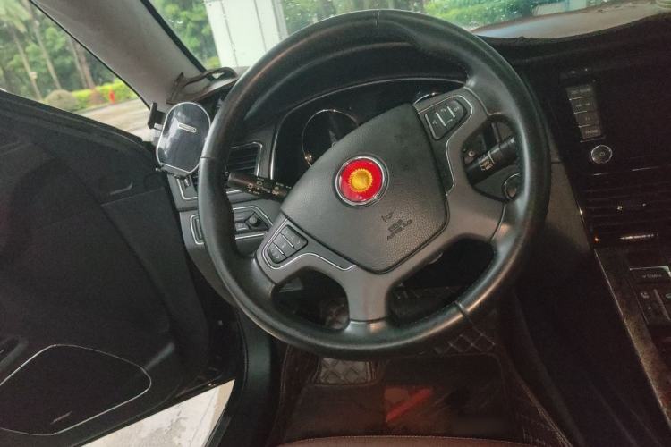 Used Hongqi H7 2015 1.8T Luxury Model Steering Wheel