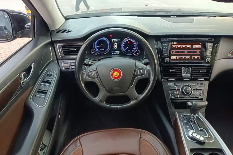 Used Hongqi H7 2015 1.8T Luxury Model Steering Wheel