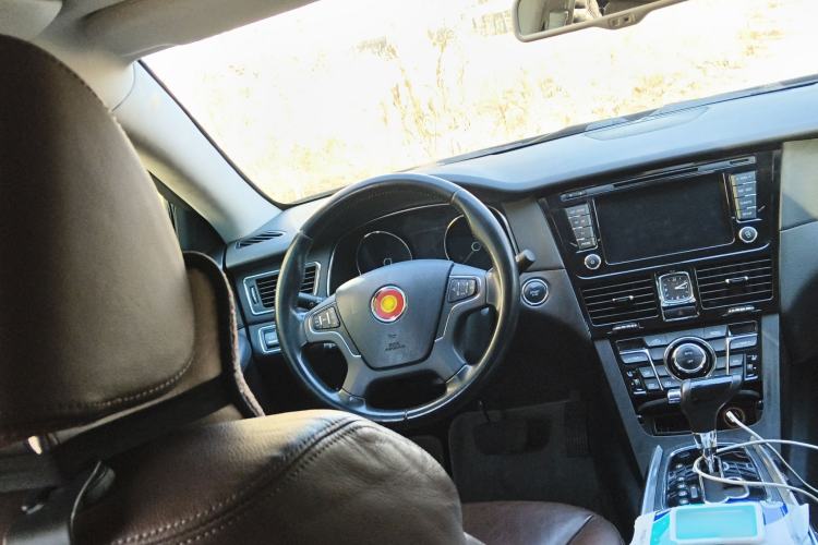 Used Hongqi H7 2015 2.0T Luxury Model Steering Wheel