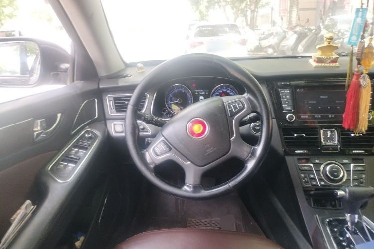 Used Hongqi H7 2015 2.0T Luxury Model Steering Wheel