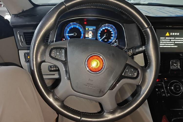 Used Hongqi H7 2015 2.0T Luxury Model Steering Wheel