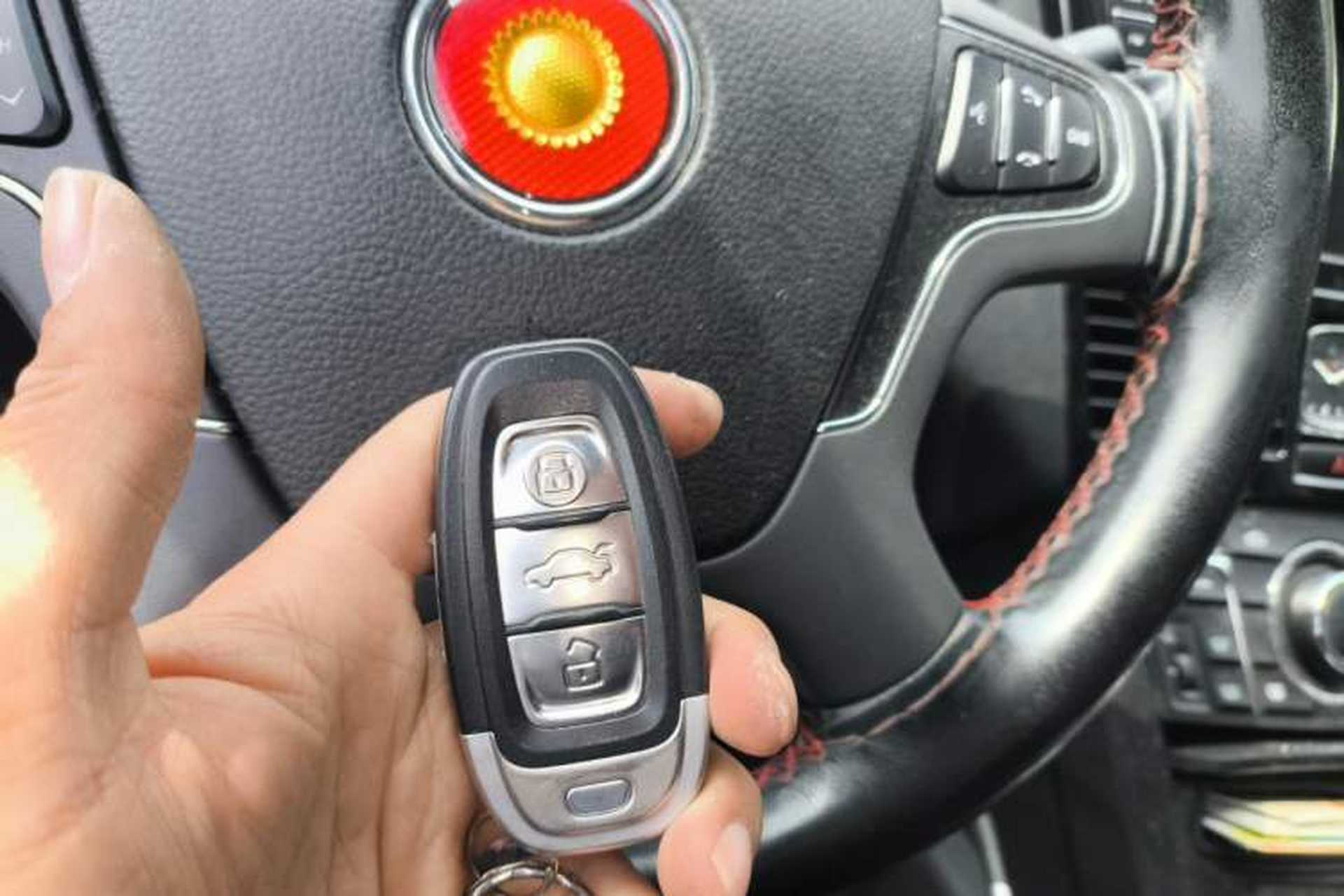 Used Hongqi H7 2015 2.0T Luxury Model Vehicle Key