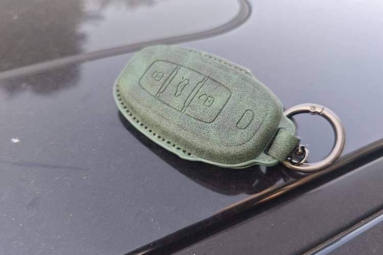 Used Hongqi H7 2015 1.8T Luxury Model Vehicle Key