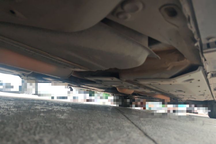 Used Hongqi H7 2015 2.0T Luxury Model Chassis Rear Right
