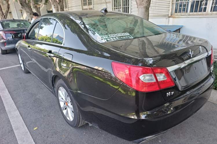 Used Hongqi H7 2015 2.0T Luxury Model Exterior 2