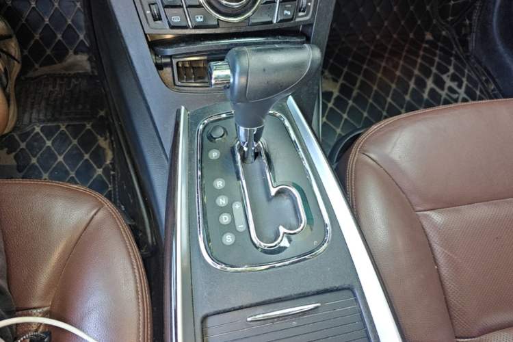 Used Hongqi H7 2015 2.0T Luxury Model Gear Lever