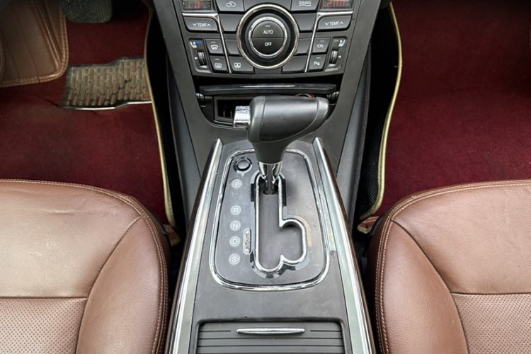 Used Hongqi H7 2015 2.0T Luxury Model Gear Lever