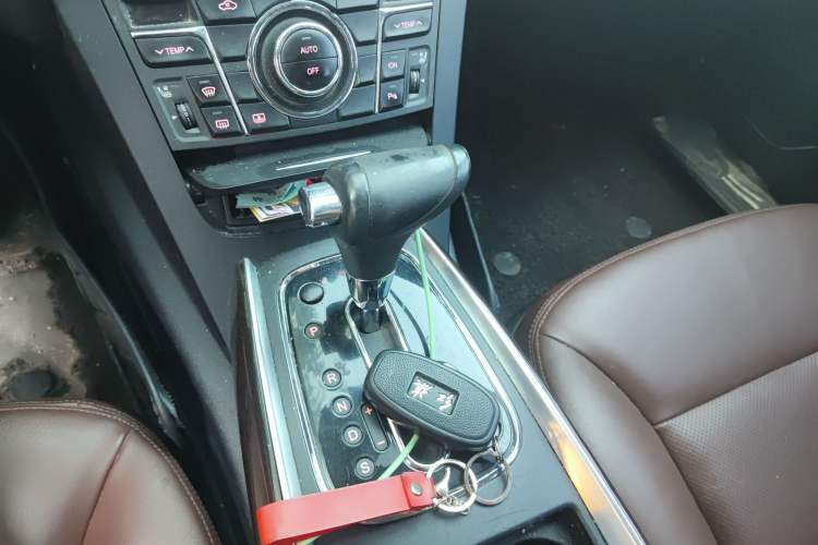 Used Hongqi H7 2015 2.0T Luxury Model Gear Lever