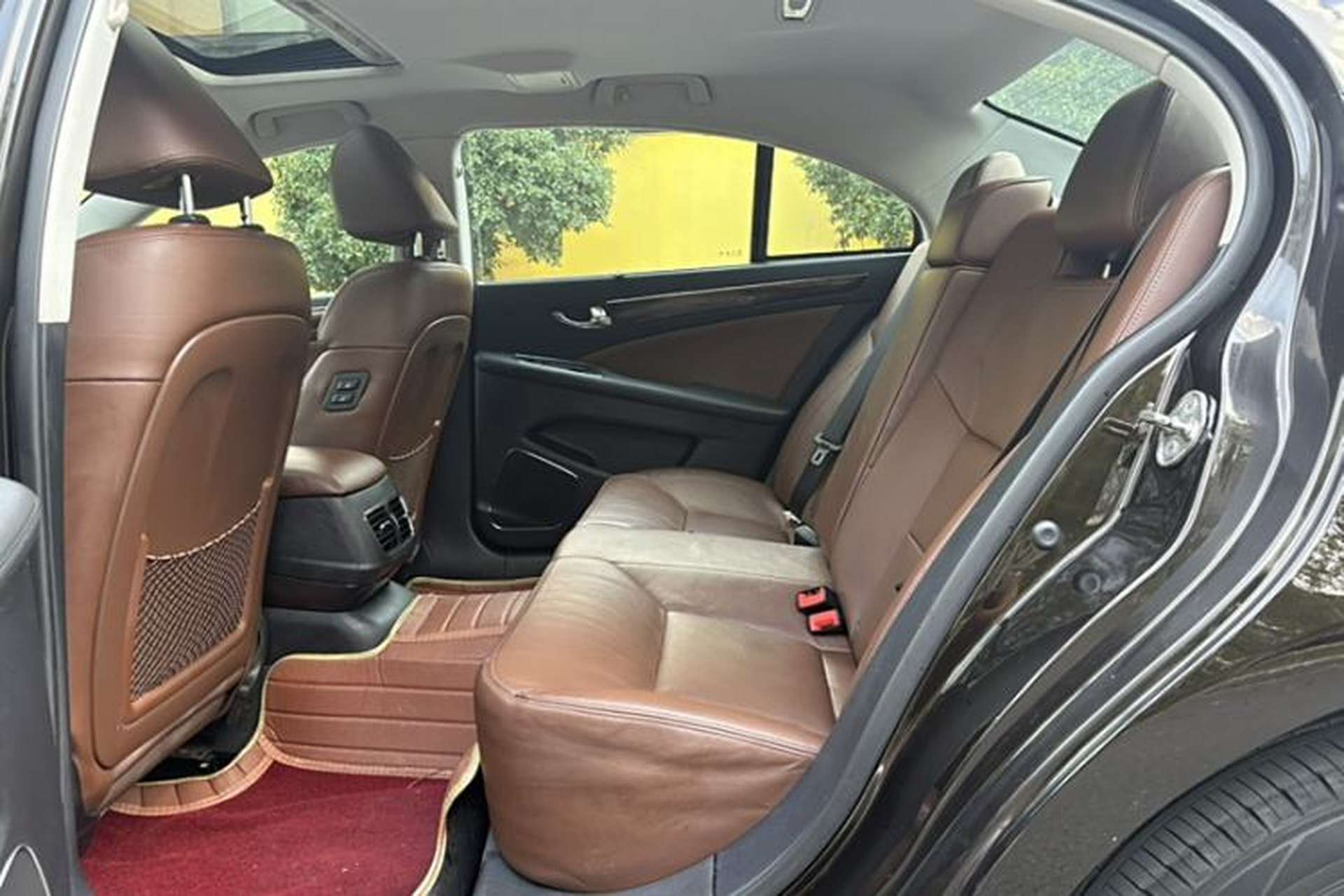 Used Hongqi H7 2015 2.0T Luxury Model Interior 2