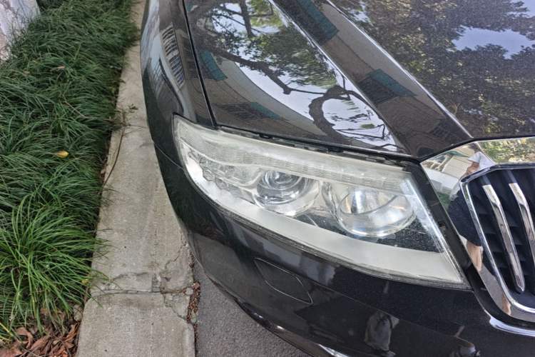 Used Hongqi H7 2015 2.0T Luxury Model Right Front Headlight