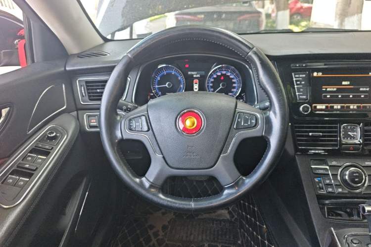 Used Hongqi H7 2015 2.0T Luxury Model Steering Wheel