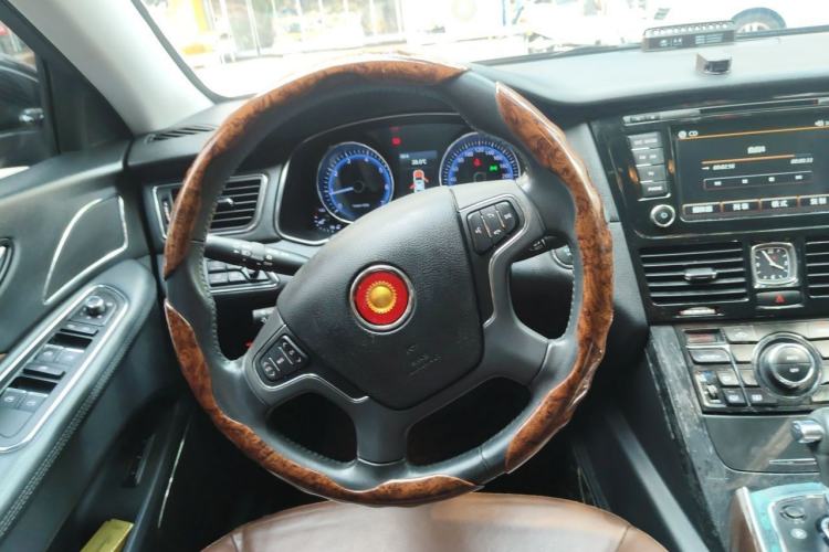Used Hongqi H7 2015 2.0T Luxury Model Steering Wheel