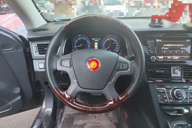 Used Hongqi H7 2015 2.0T Luxury Model Steering Wheel