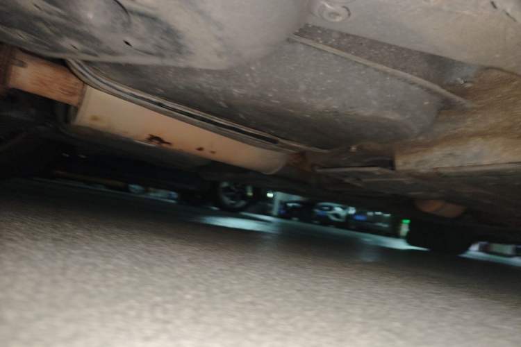 Used Hongqi H7 2015 1.8T Luxury Model Chassis Rear Right