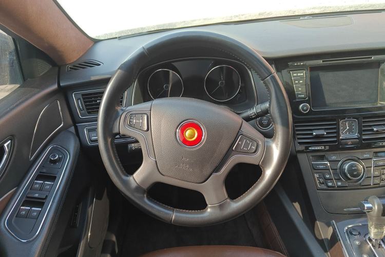 Used Hongqi H7 2015 2.0T Luxury Model Steering Wheel