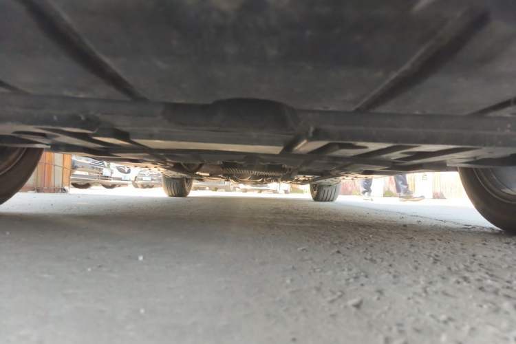 Used Hongqi H7  Chassis Front