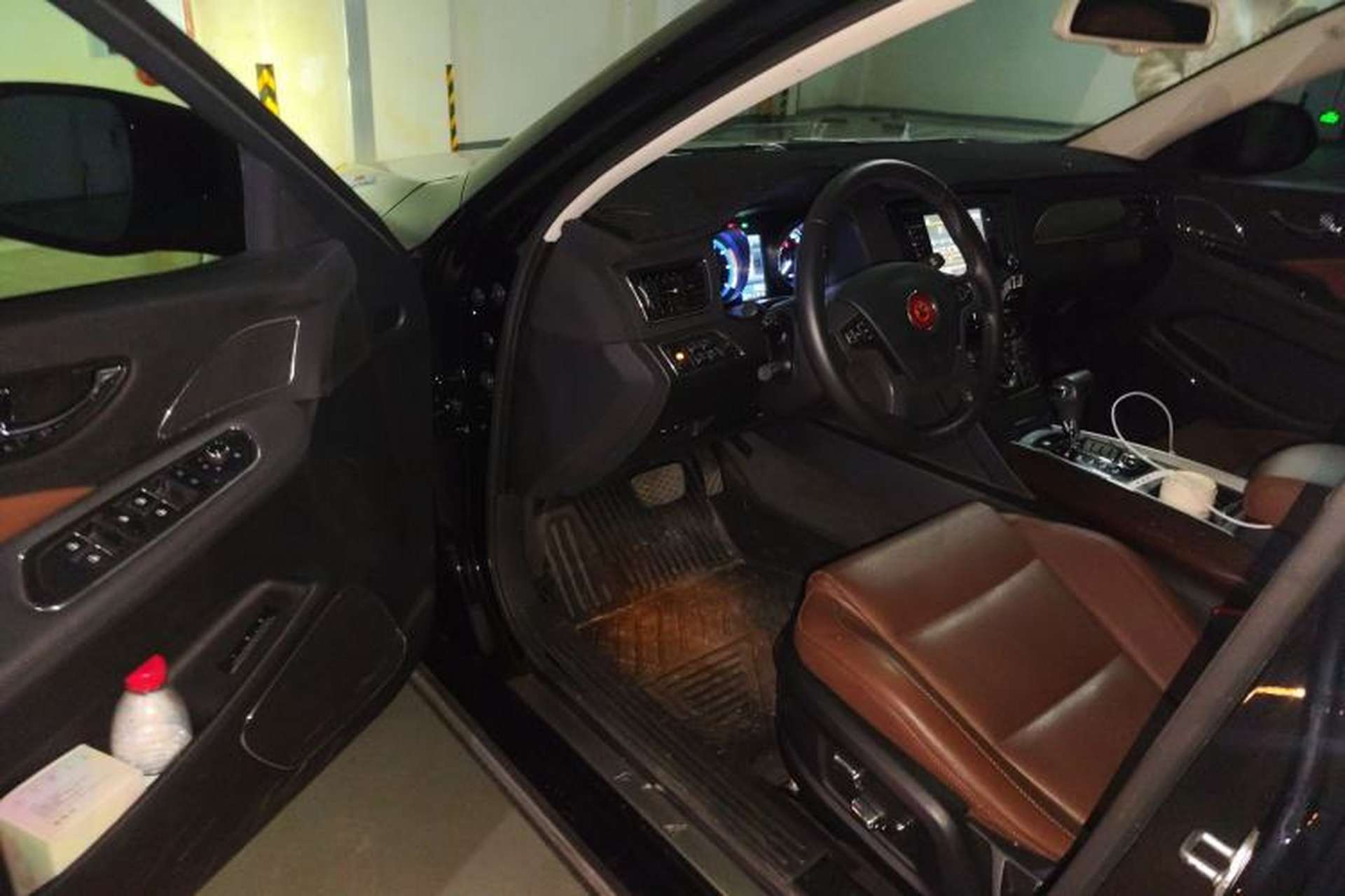 Used Hongqi H7  Driver Seat