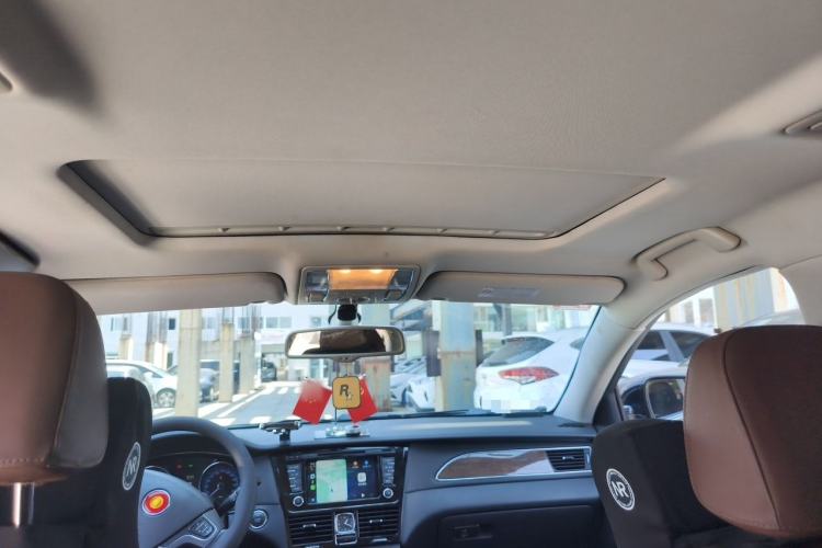Used Hongqi H7  Headliner