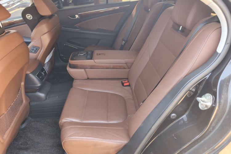 Used Hongqi H7  Left Rear Seat