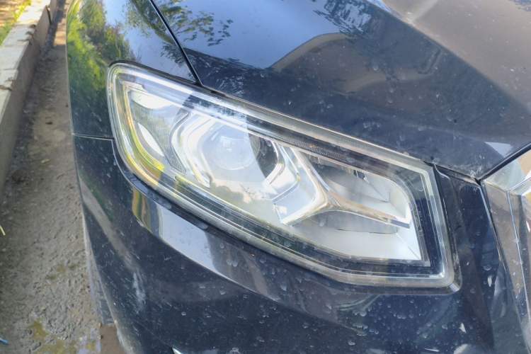 Used Hongqi H7  Right Front Headlight