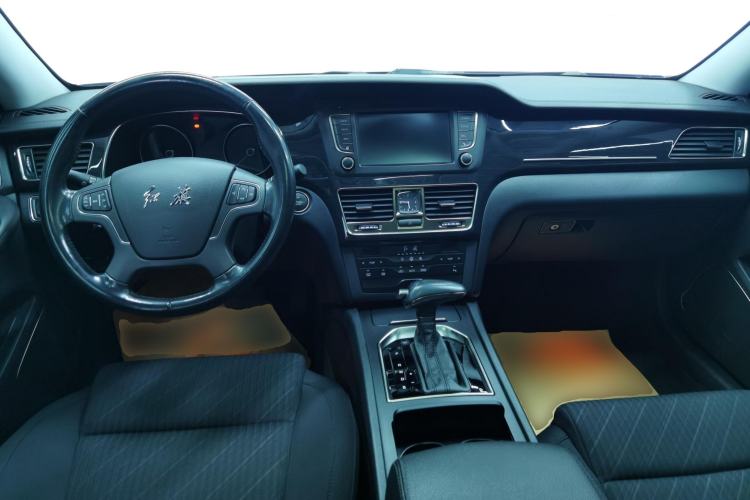 Used Hongqi H7 2017 1.8T Tech Model Center Console