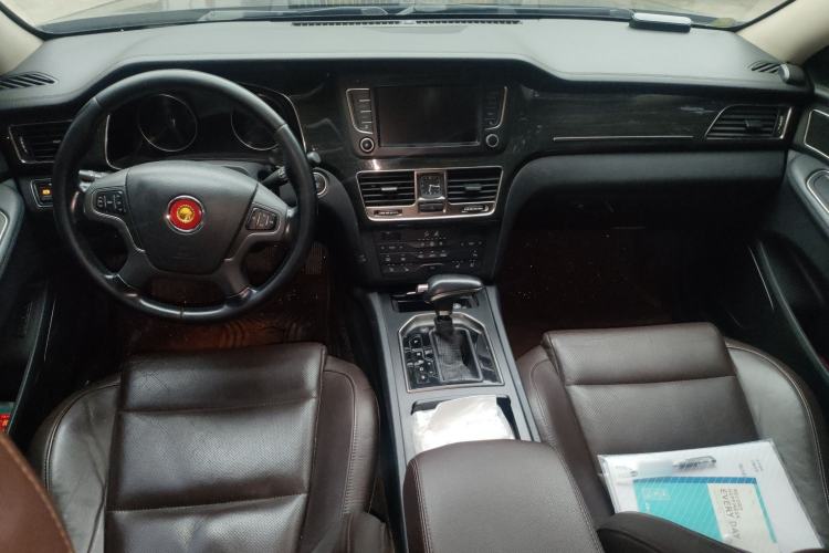 Used Hongqi H7 2017 2.0T Luxury Model Center Console
