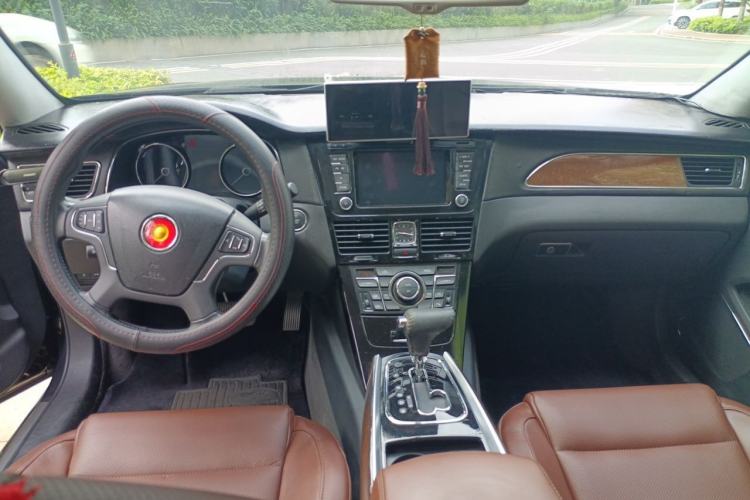 Used Hongqi H7  Center Console