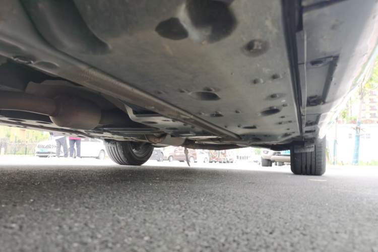 Used Hongqi H7 2017 1.8T Tech Model Chassis Front Left