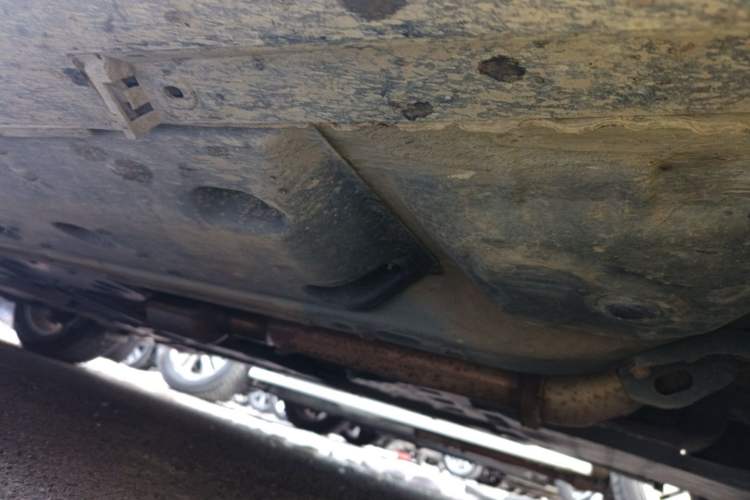 Used Hongqi H7 2017 1.8T Tech Model Chassis Front Right