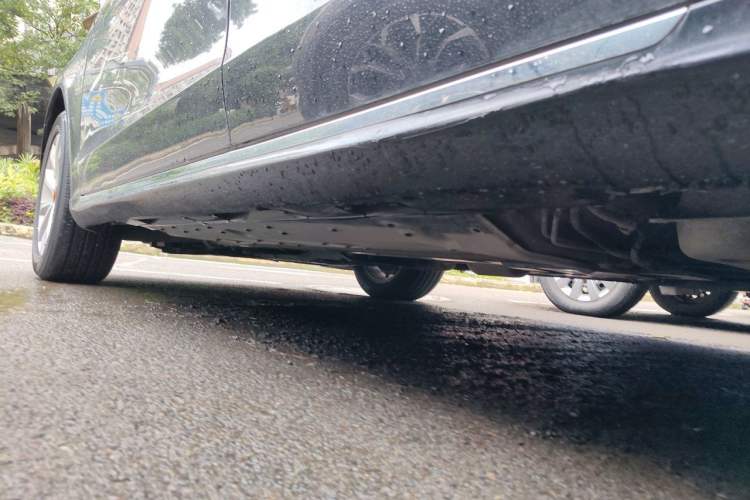 Used Hongqi H7 2017 2.0T Luxury Model Chassis Rear Left