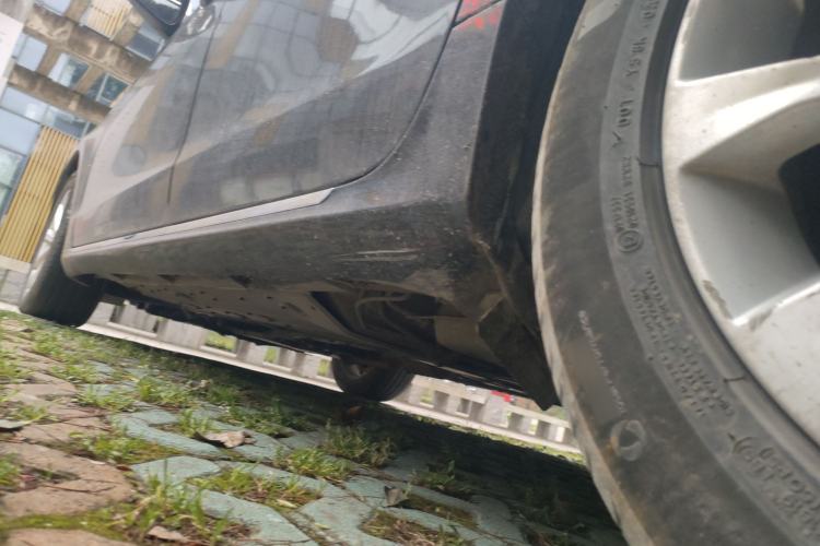 Used Hongqi H7 2017 2.0T Luxury Model Chassis Rear Left