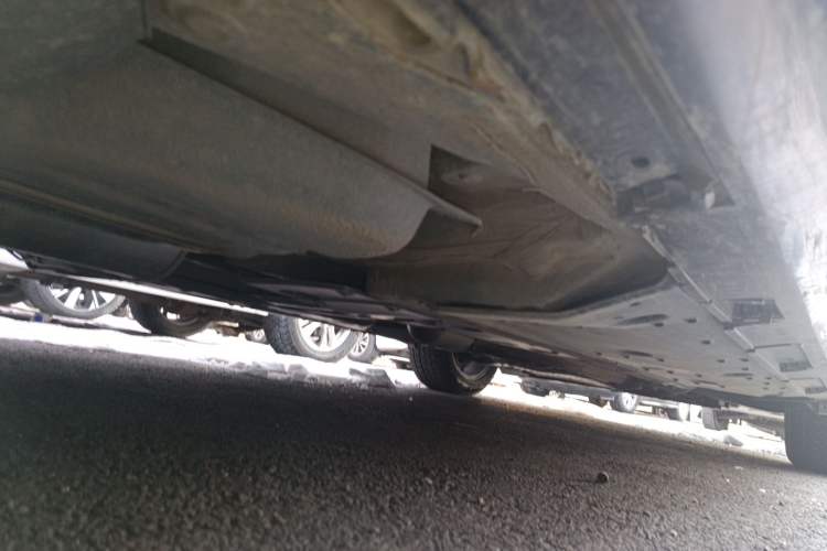 Used Hongqi H7 2017 1.8T Tech Model Chassis Rear Right