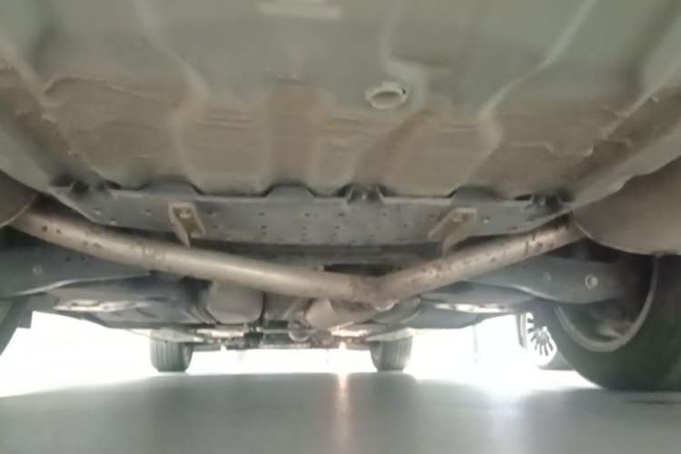 Used Hongqi H7 2017 2.0T Luxury Model Chassis Rear