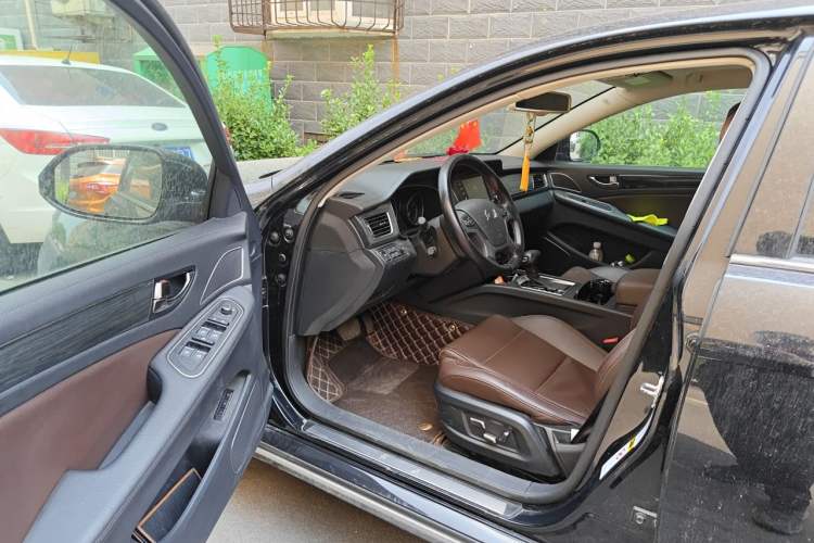 Used Hongqi H7 2017 2.0T Luxury Model Driver Seat