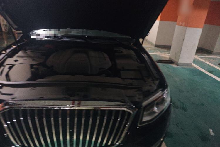 Used Hongqi H7 2017 2.0T Luxury Model Engine Bay Left
