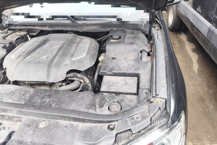 Used Hongqi H7 2017 1.8T Tech Model Engine Bay Left