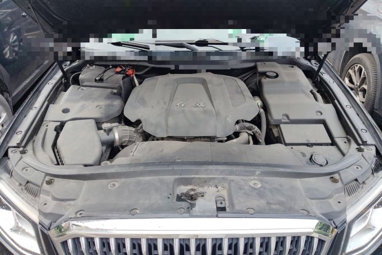 Used Hongqi H7 2017 2.0T Luxury Model Engine Bay