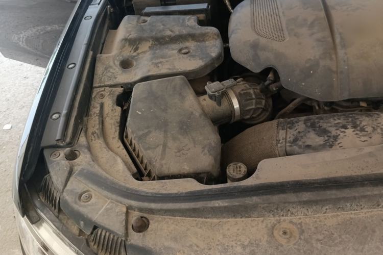 Used Hongqi H7 2017 1.8T Tech Model Engine Bay Right