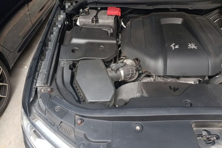 Used Hongqi H7 2017 2.0T Luxury Model Engine Bay Right