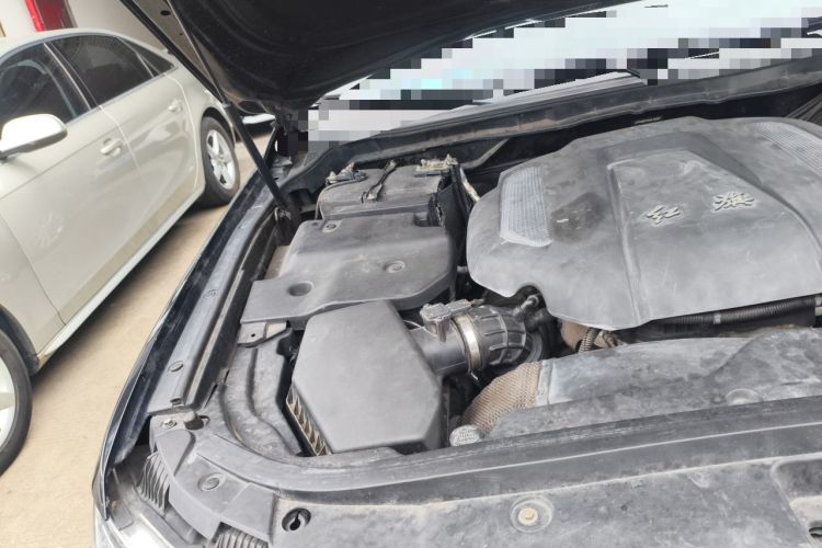 Used Hongqi H7 2017 1.8T Tech Model Engine Bay Right