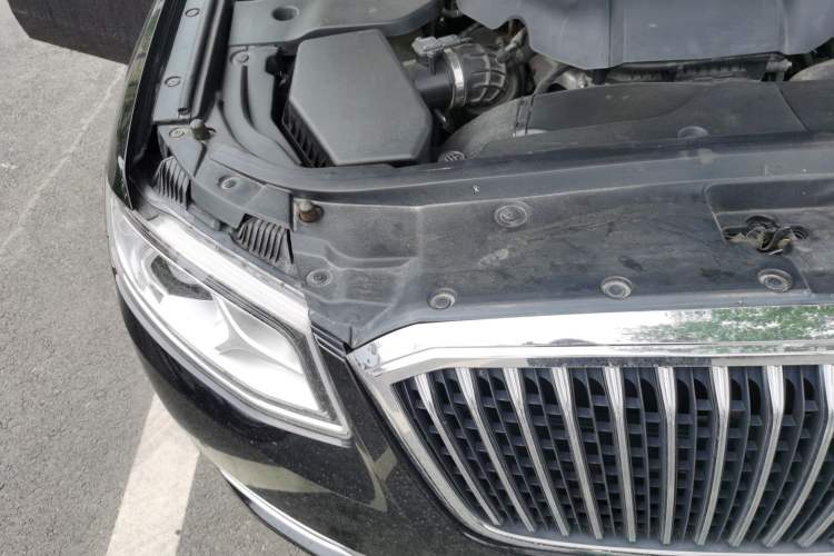 Used Hongqi H7 2017 1.8T Tech Model Engine Bay Right