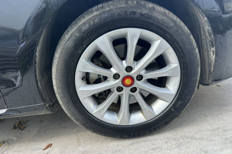 Used Hongqi H7 2017 2.0T Luxury Model Exterior 4
