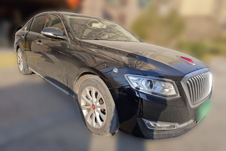 Used Hongqi H7 2017 2.0T Luxury Model Front Right 45 Deg