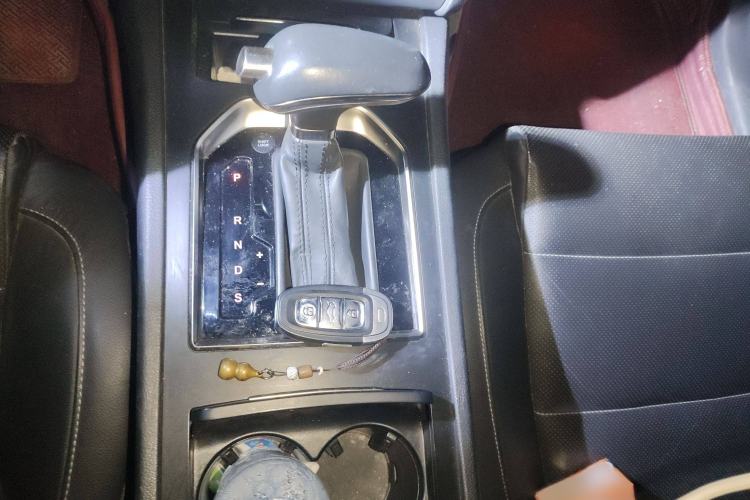 Used Hongqi H7 2017 2.0T Luxury Model Gear Lever