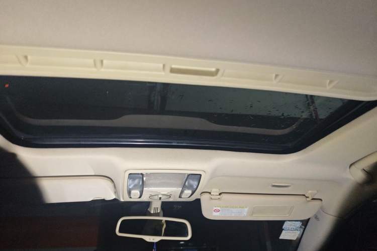 Used Hongqi H7 2017 2.0T Luxury Model Headliner