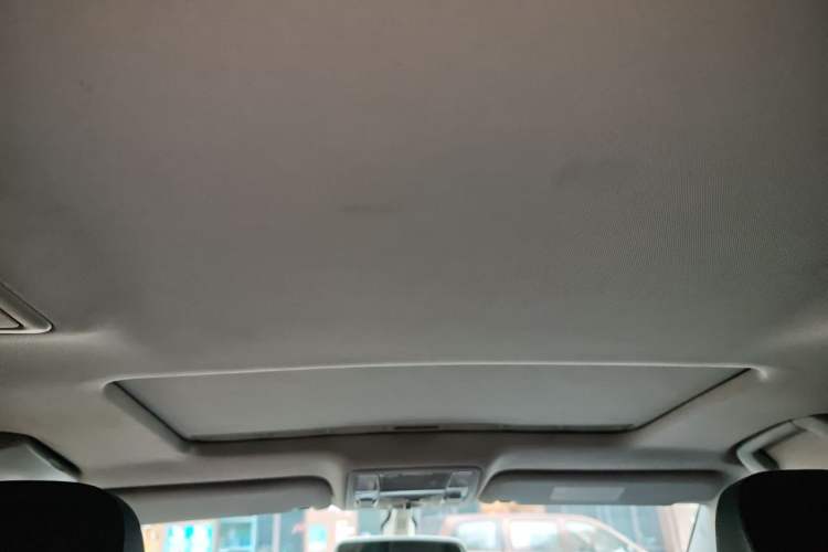 Used Hongqi H7 2017 1.8T Luxury Model Headliner