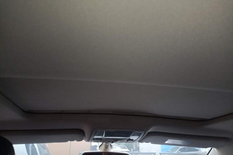 Used Hongqi H7 2017 2.0T Luxury Model Headliner