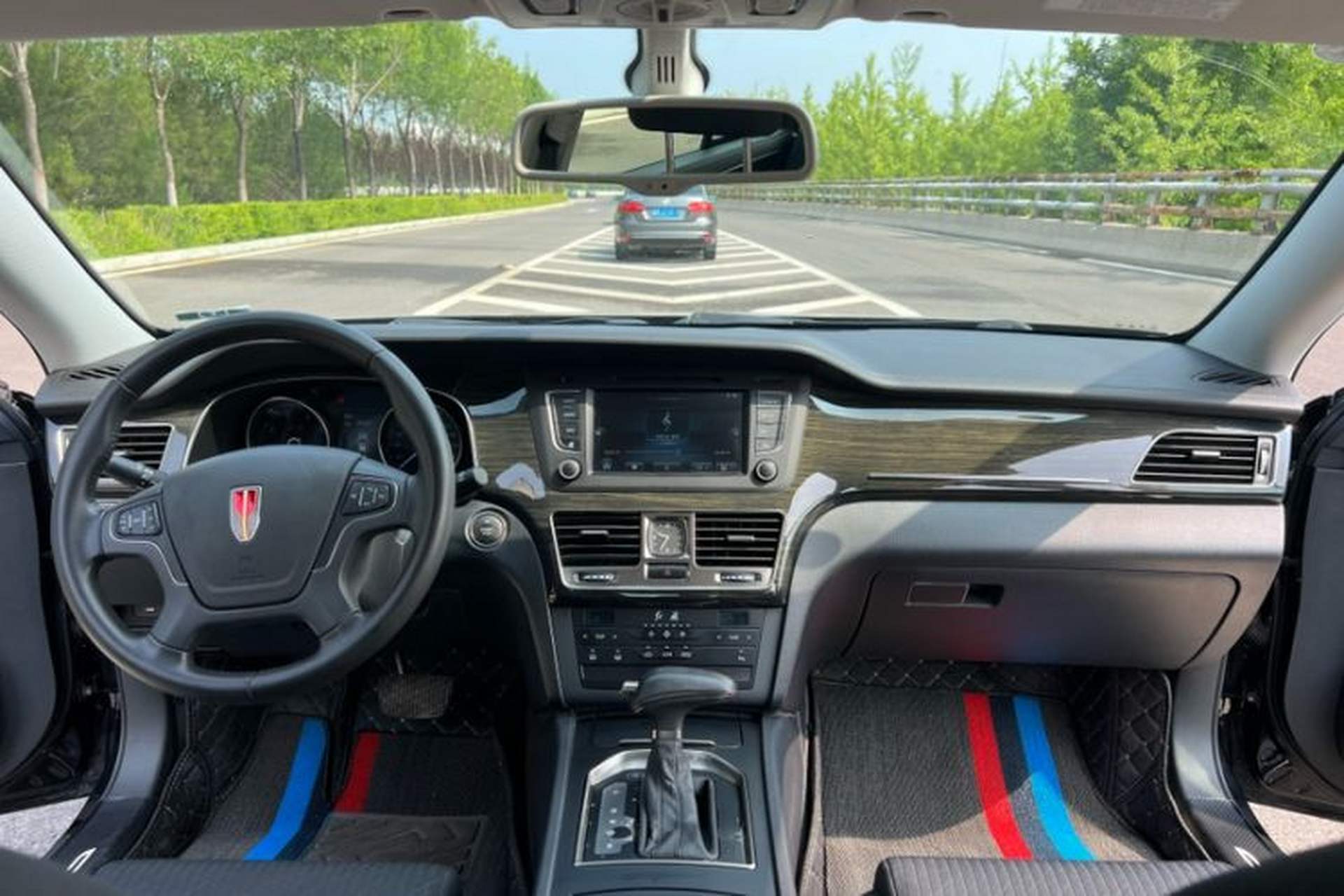 Used Hongqi H7 2017 1.8T Tech Model Interior 1