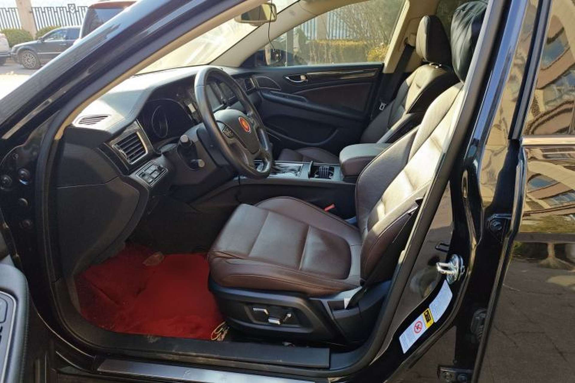 Used Hongqi H7 2017 2.0T Luxury Model Left Front Seat