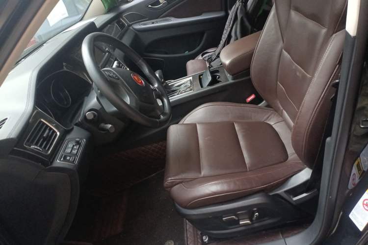 Used Hongqi H7 2017 2.0T Luxury Model Left Front Seat